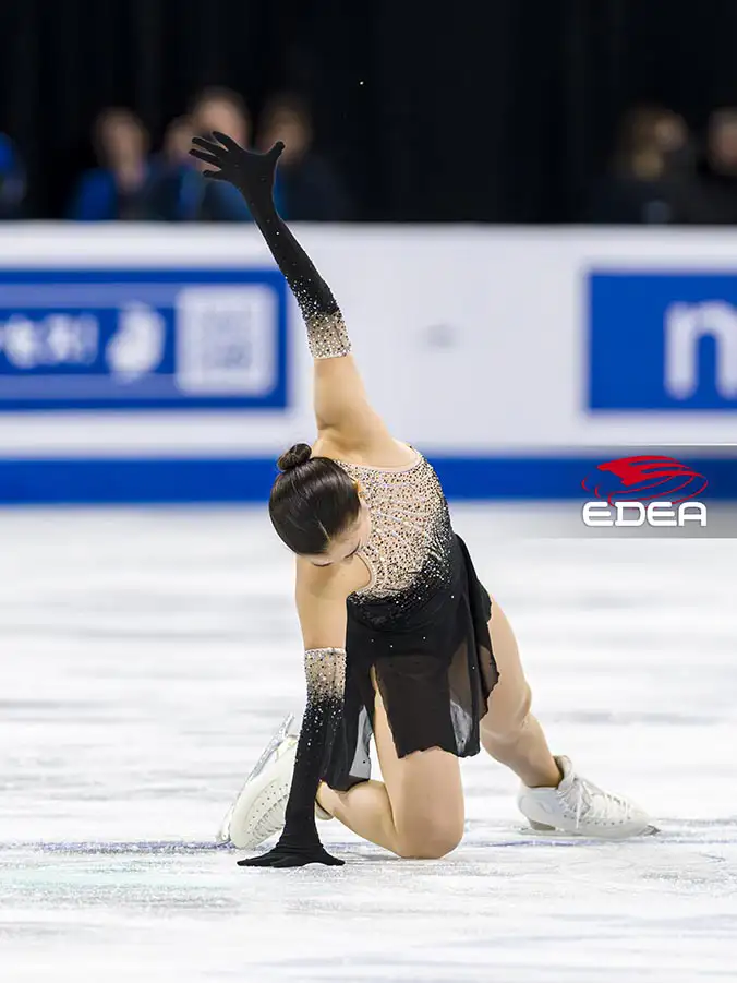 Ice Gallery Skates U.S.